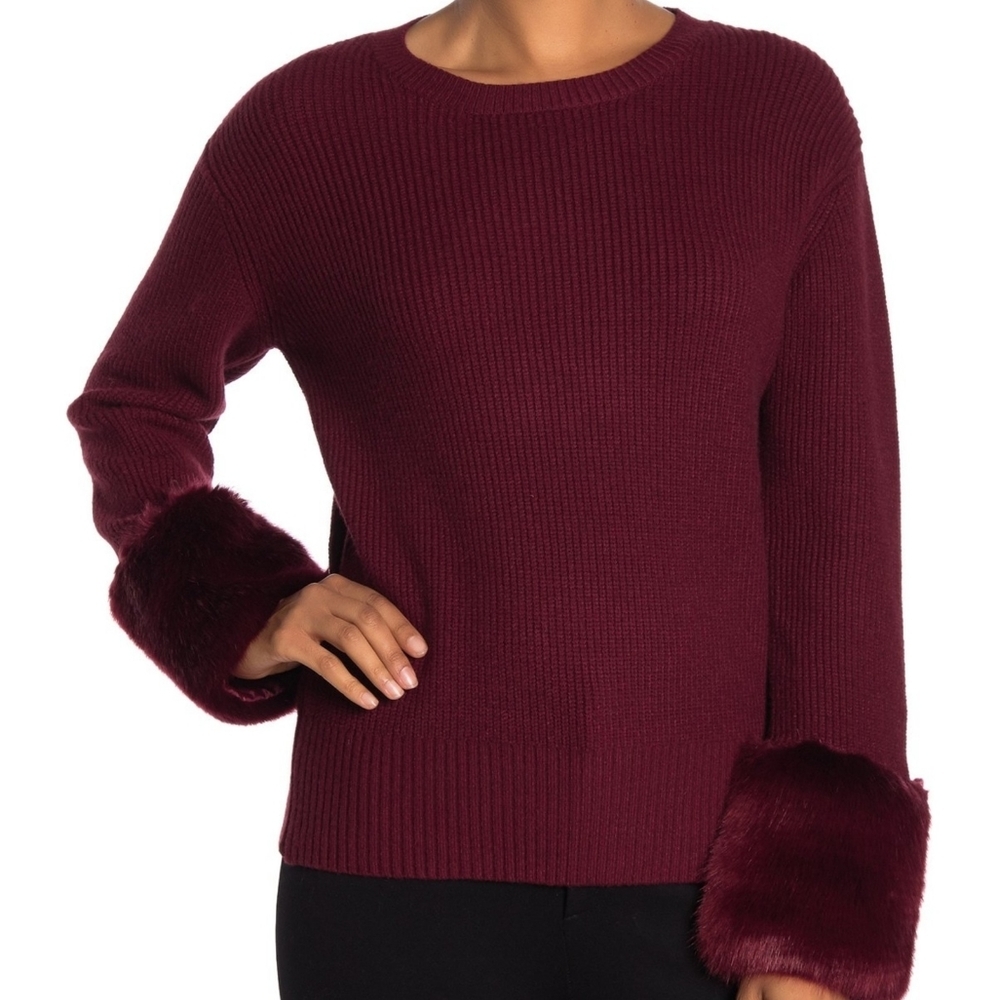 NWT Love Token Faux Fur Cuff Knit Sweater Sz S
